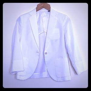 Uniqlo white blazer